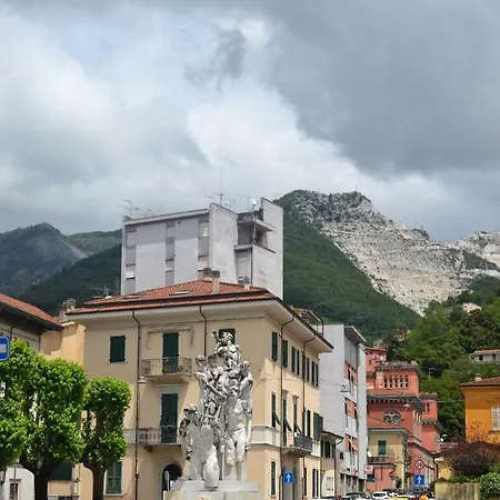 Konukevi San Francesco Carrara